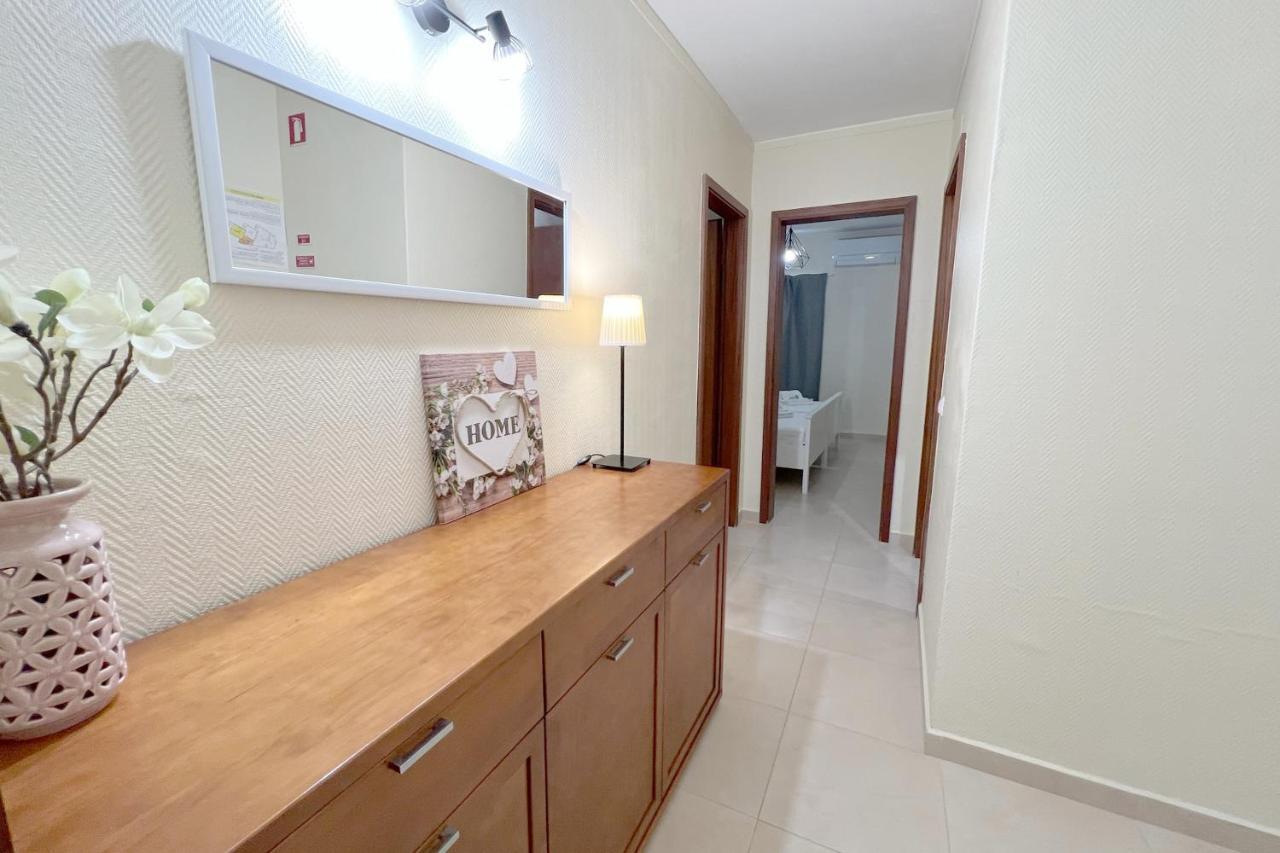 Apartment On Praia Da Rocha With Wifi And Garage By Amcf Portimão Exteriör bild