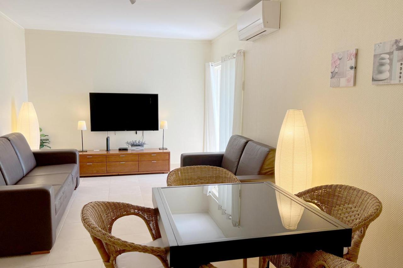 Apartment On Praia Da Rocha With Wifi And Garage By Amcf Portimão Exteriör bild